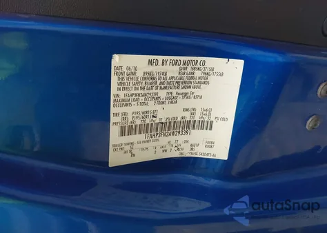 2010 Ford Focus Se z USA, uszkodzony, nr VIN 1FAHP3FN2AW293391